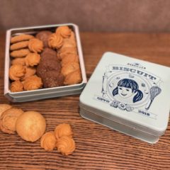 クッキー缶